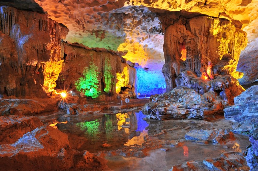 Explorer des grottes les plus célèbres