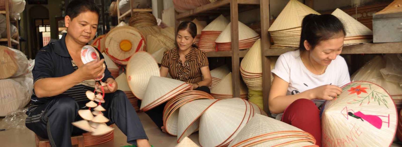 Chuông, le village des chapeaux coniques