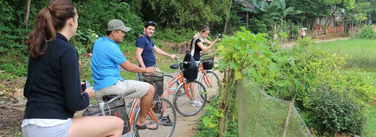 Excursion à bicyclette dans les villages 